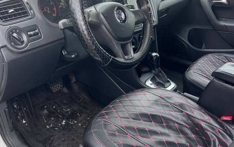 Volkswagen Polo VI (EU Market), 2018 год, 630 000 рублей, 11 фотография