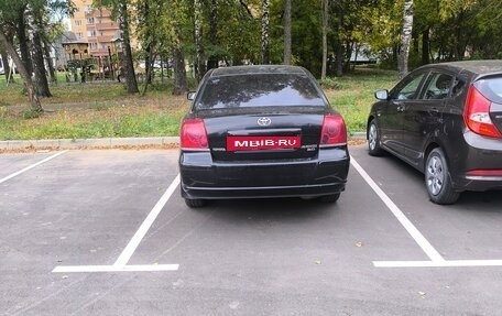 Toyota Avensis III рестайлинг, 2004 год, 950 000 рублей, 2 фотография