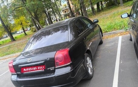 Toyota Avensis III рестайлинг, 2004 год, 950 000 рублей, 3 фотография