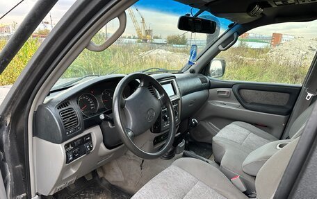 Toyota Land Cruiser 100 рестайлинг 2, 2006 год, 3 500 000 рублей, 7 фотография