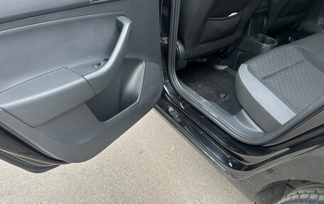 Skoda Rapid I, 2015 год, 1 400 000 рублей, 10 фотография