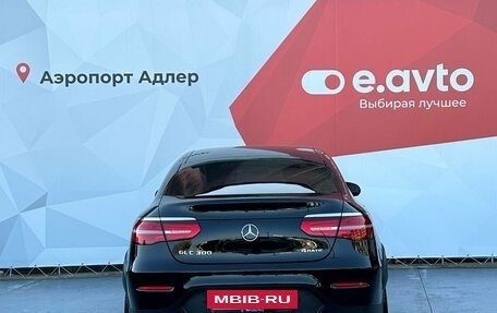 Mercedes-Benz GLC Coupe, 2017 год, 3 850 000 рублей, 5 фотография