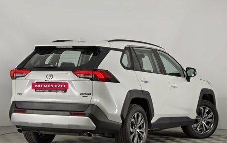 Toyota RAV4, 2024 год, 4 590 000 рублей, 5 фотография