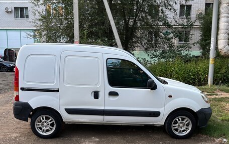 Renault Kangoo II рестайлинг, 2005 год, 385 000 рублей, 3 фотография