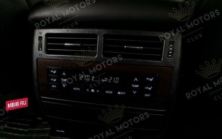 Toyota Land Cruiser 200, 2016 год, 5 200 000 рублей, 14 фотография