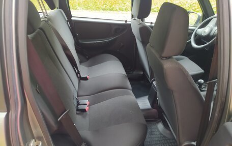 Chevrolet Niva I рестайлинг, 2017 год, 750 000 рублей, 12 фотография