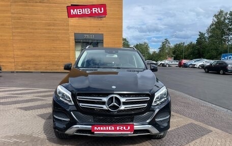 Mercedes-Benz GLE, 2015 год, 3 200 000 рублей, 3 фотография