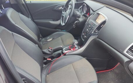 Opel Astra J, 2013 год, 600 000 рублей, 9 фотография