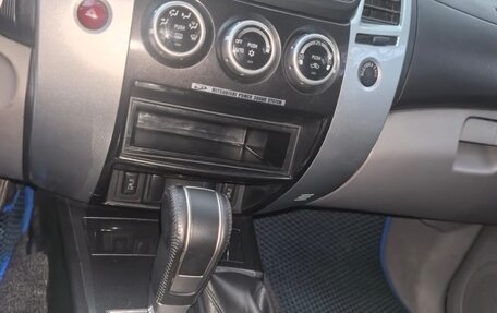 Mitsubishi Pajero Sport II рестайлинг, 2013 год, 2 100 000 рублей, 7 фотография