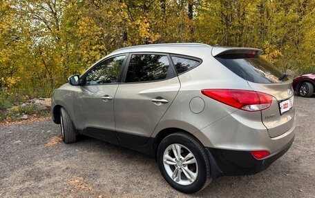 Hyundai ix35 I рестайлинг, 2010 год, 1 100 000 рублей, 5 фотография