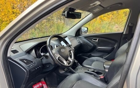 Hyundai ix35 I рестайлинг, 2010 год, 1 100 000 рублей, 6 фотография
