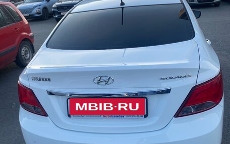 Hyundai Solaris II рестайлинг, 2015 год, 1 250 000 рублей, 6 фотография
