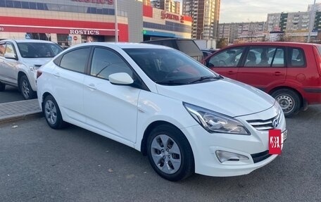 Hyundai Solaris II рестайлинг, 2015 год, 1 250 000 рублей, 2 фотография