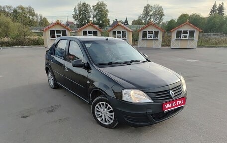 Renault Logan I, 2010 год, 280 000 рублей, 1 фотография