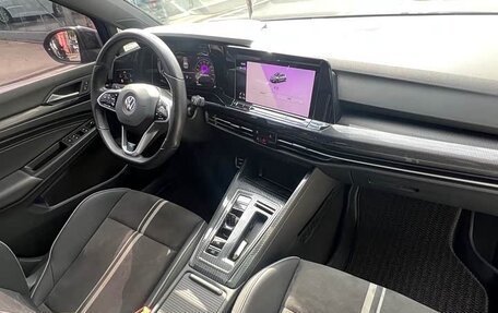 Volkswagen Golf VIII, 2021 год, 1 710 000 рублей, 8 фотография