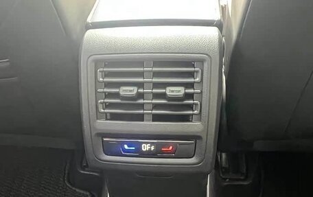 Volkswagen Golf VIII, 2021 год, 1 710 000 рублей, 11 фотография