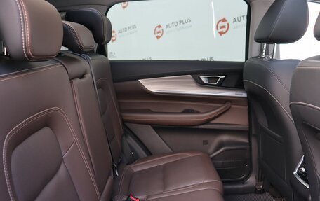 Chery Tiggo 8 Pro, 2021 год, 1 999 000 рублей, 18 фотография