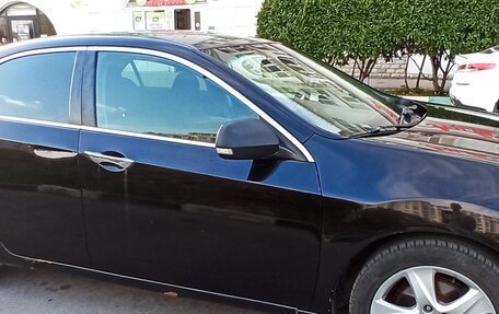 Honda Accord VIII рестайлинг, 2011 год, 890 000 рублей, 3 фотография