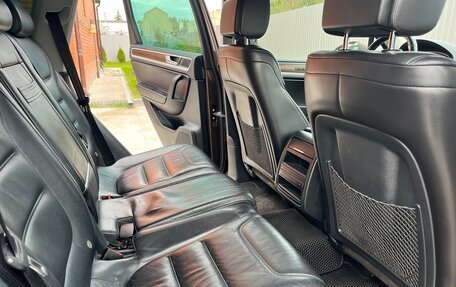 Volkswagen Touareg III, 2013 год, 1 790 000 рублей, 12 фотография