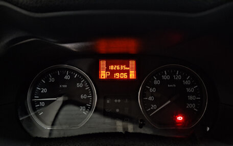 Nissan Terrano III, 2015 год, 1 049 000 рублей, 16 фотография