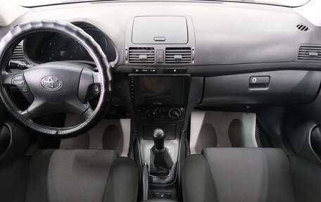 Toyota Avensis III рестайлинг, 2008 год, 919 000 рублей, 15 фотография