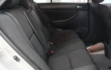 Toyota Avensis III рестайлинг, 2008 год, 919 000 рублей, 23 фотография