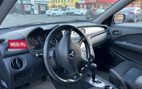 Mitsubishi Outlander III рестайлинг 3, 2003 год, 660 000 рублей, 12 фотография