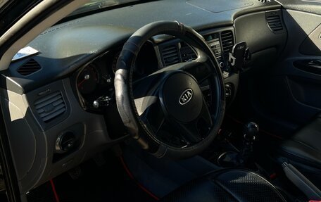 KIA Rio II, 2010 год, 650 000 рублей, 10 фотография