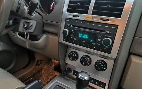 Dodge Nitro, 2007 год, 1 310 000 рублей, 11 фотография