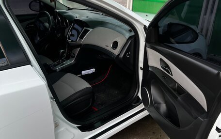 Chevrolet Cruze II, 2011 год, 625 000 рублей, 13 фотография