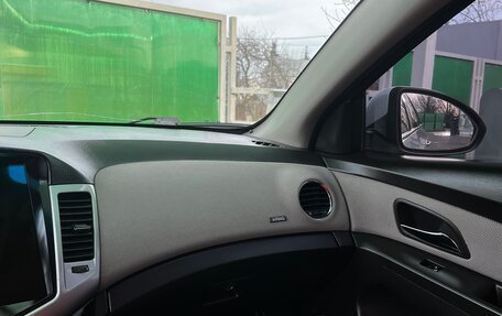 Chevrolet Cruze II, 2011 год, 625 000 рублей, 9 фотография