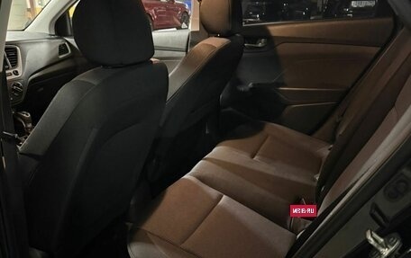 Hyundai Solaris II рестайлинг, 2018 год, 1 270 000 рублей, 8 фотография