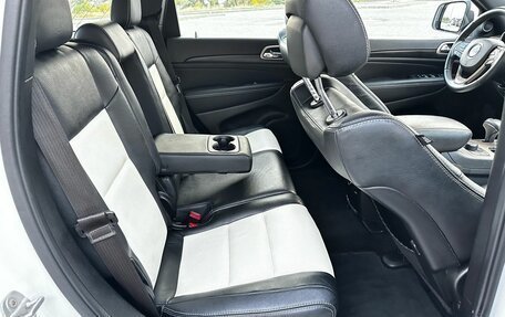 Jeep Grand Cherokee, 2013 год, 2 100 000 рублей, 24 фотография