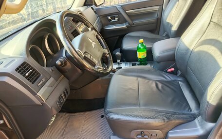 Mitsubishi Pajero IV, 2013 год, 2 500 000 рублей, 12 фотография
