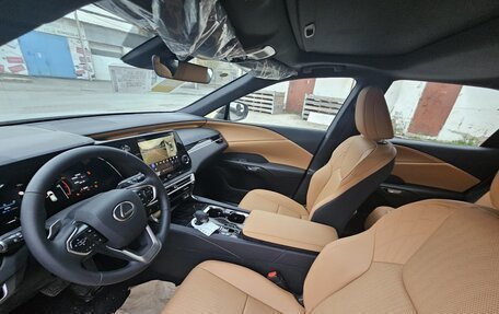 Lexus RX IV рестайлинг, 2025 год, 7 700 000 рублей, 10 фотография