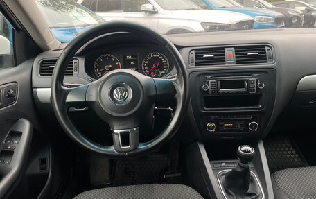 Volkswagen Jetta VI, 2011 год, 839 000 рублей, 9 фотография