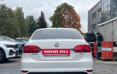 Volkswagen Jetta VI, 2011 год, 839 000 рублей, 6 фотография
