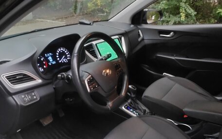 Hyundai Solaris II рестайлинг, 2019 год, 1 450 000 рублей, 9 фотография