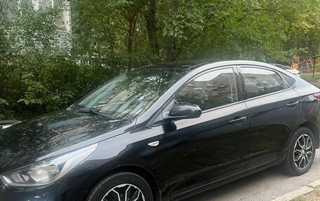 Hyundai Solaris II рестайлинг, 2019 год, 1 450 000 рублей, 3 фотография