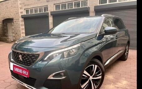 Peugeot 5008 II, 2019 год, 1 725 000 рублей, 3 фотография