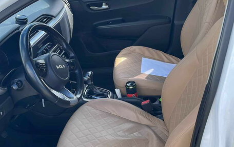 KIA Rio IV, 2022 год, 1 300 000 рублей, 6 фотография