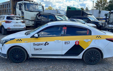 KIA Rio IV, 2022 год, 1 300 000 рублей, 3 фотография
