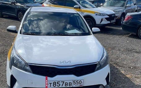 KIA Rio IV, 2022 год, 1 300 000 рублей, 7 фотография