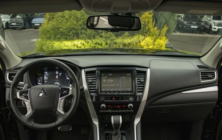 Mitsubishi Pajero Sport III рестайлинг, 2022 год, 3 795 000 рублей, 20 фотография