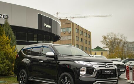 Mitsubishi Pajero Sport III рестайлинг, 2022 год, 3 795 000 рублей, 32 фотография