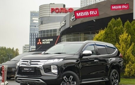 Mitsubishi Pajero Sport III рестайлинг, 2022 год, 3 795 000 рублей, 34 фотография