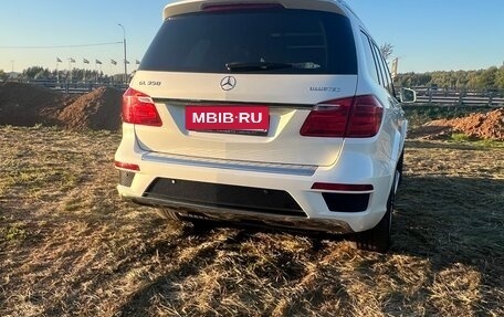 Mercedes-Benz GL-Класс, 2015 год, 3 350 000 рублей, 7 фотография