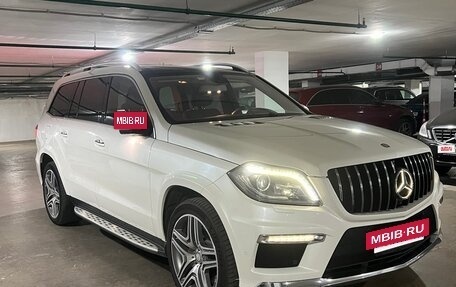 Mercedes-Benz GL-Класс, 2015 год, 3 350 000 рублей, 11 фотография