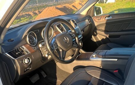 Mercedes-Benz GL-Класс, 2015 год, 3 350 000 рублей, 13 фотография