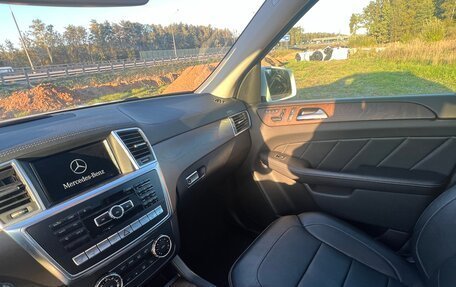 Mercedes-Benz GL-Класс, 2015 год, 3 350 000 рублей, 15 фотография